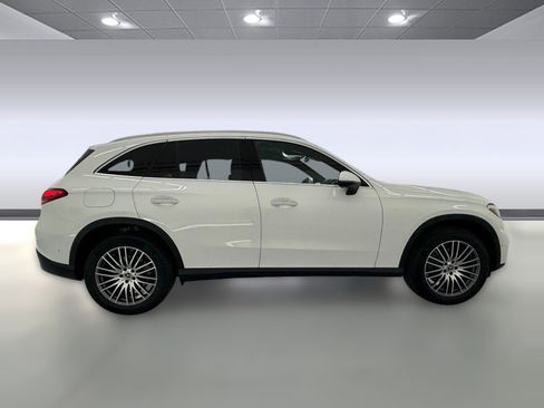 Certified 2026 Mercedes-Benz GLC 300 image 7