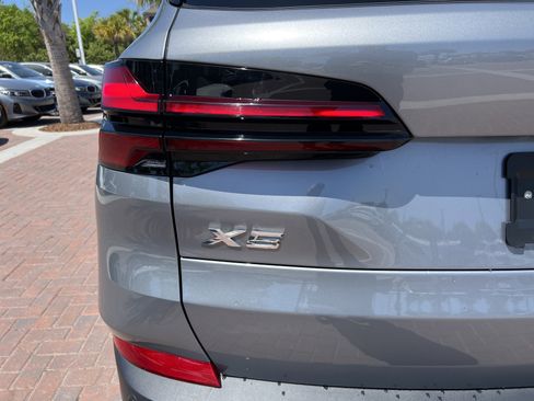 Used 2026 BMW X5 sDrive40i image 44