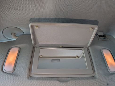 Used 2021 Chevrolet Colorado LT w/ Fleet Safety Package image 35