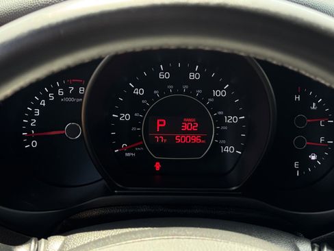 Used 2019 Kia Soul + image 20