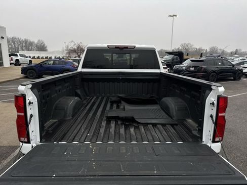 Used 2025 Chevrolet Silverado 2500 LTZ w/ LTZ Premium Package AWD/4WD image 26