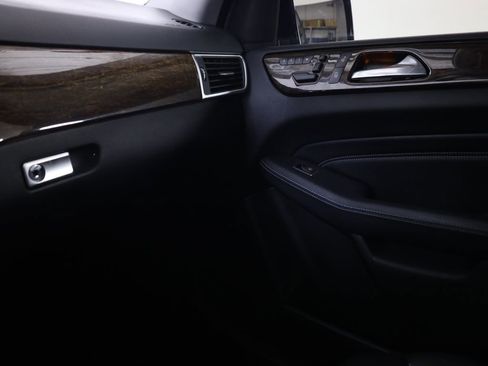 Used 2012 Mercedes-Benz ML 350 4MATIC image 22