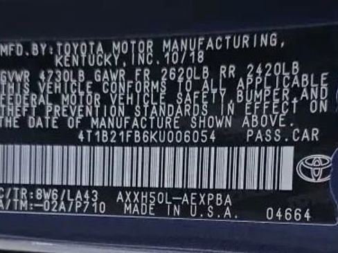 Used 2019 Toyota Avalon Limited image 62