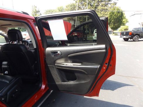 Used 2016 Dodge Journey Crossroad FWD image 28