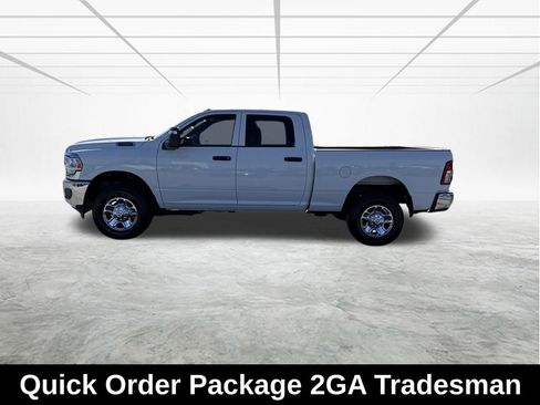 Used 2023 RAM 2500 Tradesman w/ Chrome Appearance Group image 8