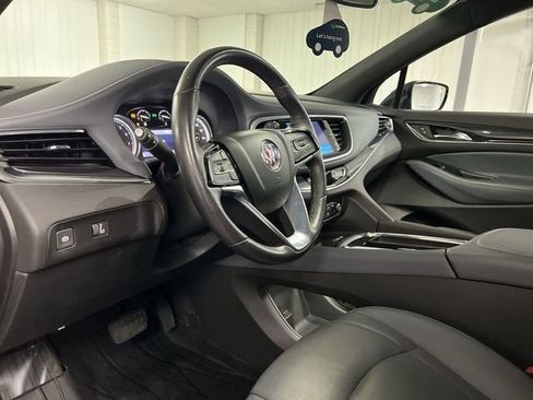 Certified 2023 Buick Enclave Essence w/ Experience Buick Package FWD image 10