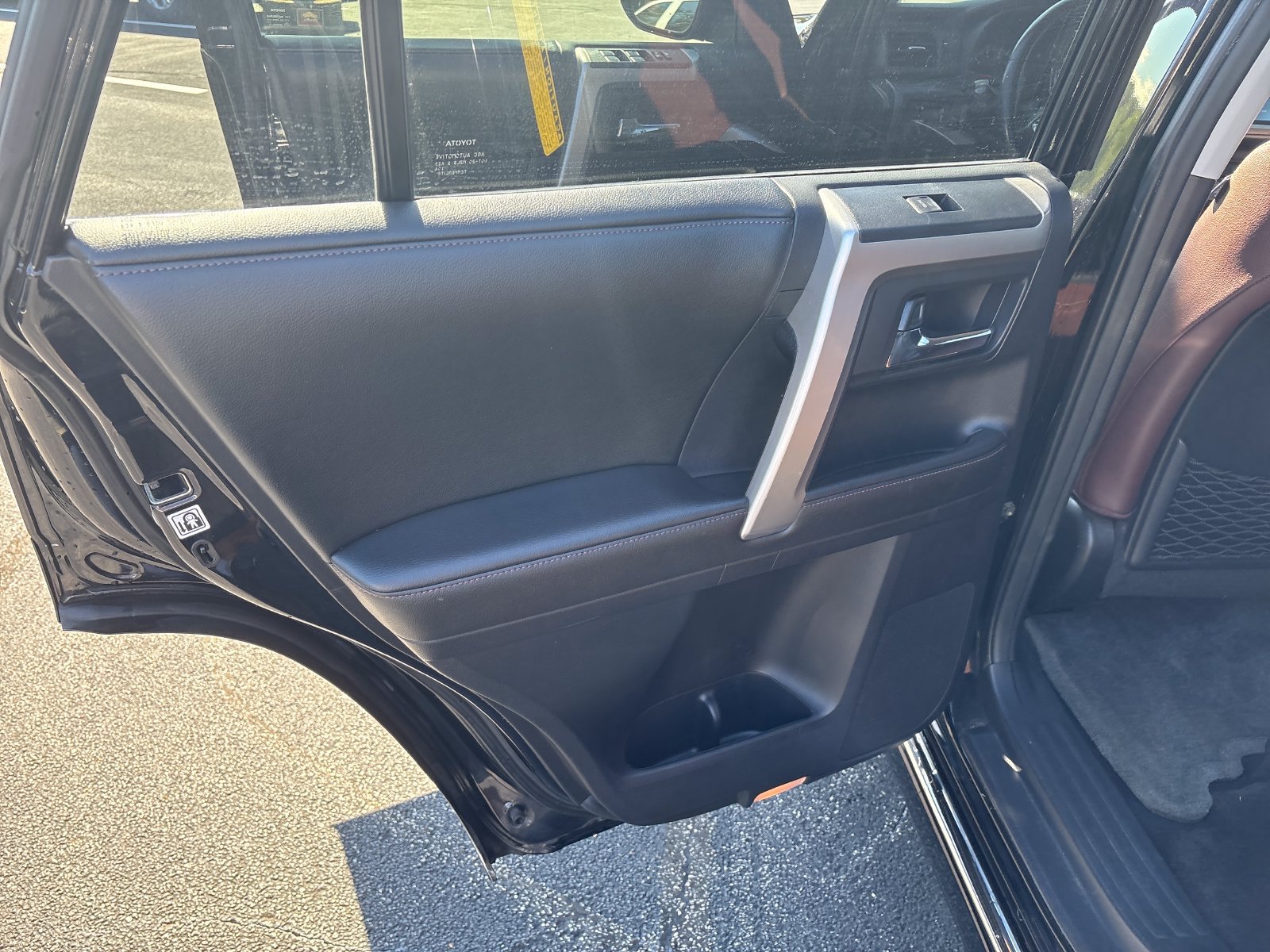 Used 2014 Toyota 4Runner Limited AWD/4WD image 13