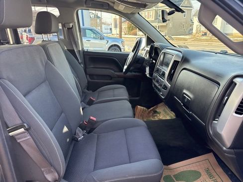 Used 2017 GMC Sierra 1500 SLE w/ SLE Value Package image 29