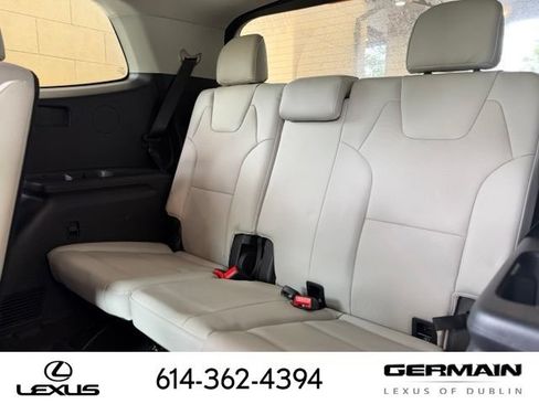 Used 2022 Kia Telluride EX w/ EX Premium Package AWD/4WD image 12