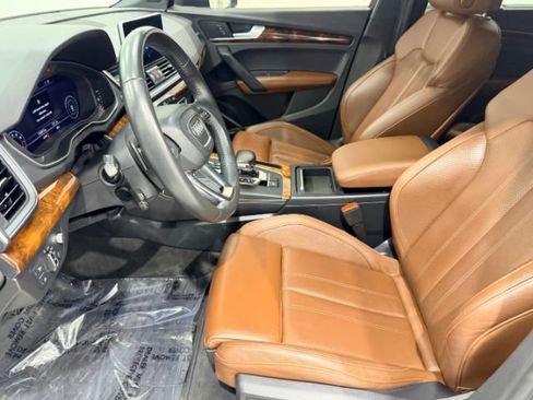 Used 2018 Audi Q5 Prestige w/ Prestige Package AWD/4WD image 28