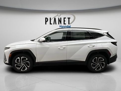 New 2026 Hyundai Tucson Limited AWD/4WD image 3
