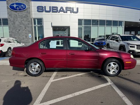 Used 2005 Chevrolet Malibu Classic image 8