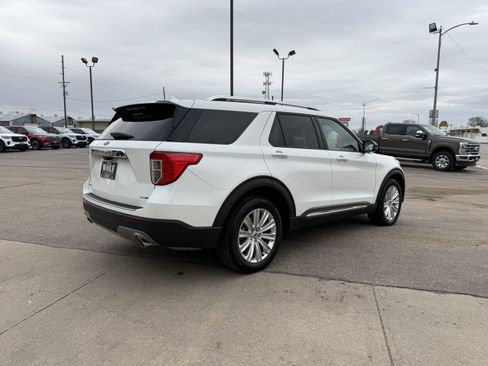 Used 2020 Ford Explorer Limited image 6