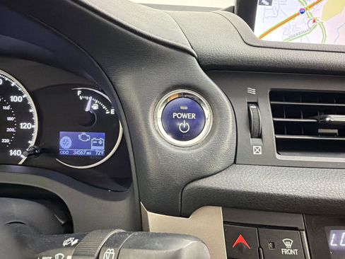 Used 2014 Lexus CT 200h image 24