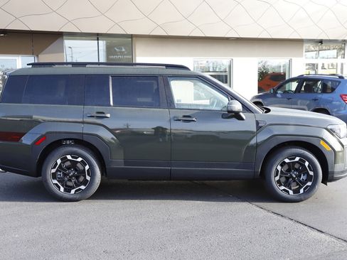 New 2026 Hyundai Santa Fe SEL image 2