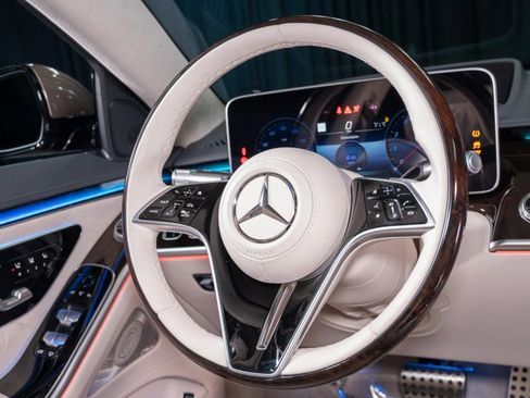 New 2026 Mercedes-Benz S 580 4MATIC Sedan image 15