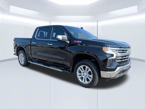 Used 2024 Chevrolet Silverado 1500 LTZ w/ LTZ Premium Package AWD/4WD image 2