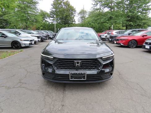 Used 2023 Honda Accord LX image 6
