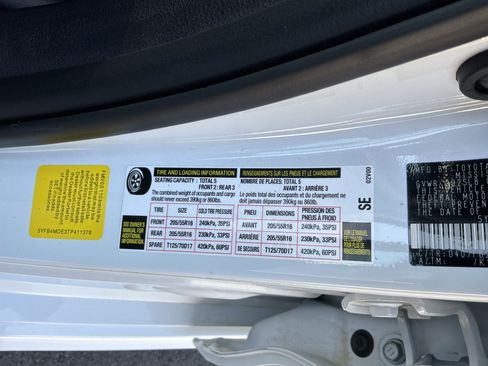 Used 2026 Toyota Corolla LE FWD image 34