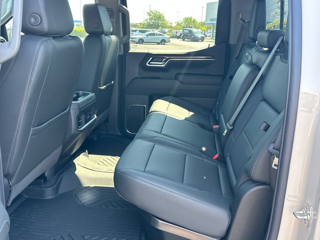 New 2026 Chevrolet Silverado 1500 RST w/ RST All Star Premium Package AWD/4WD image 15