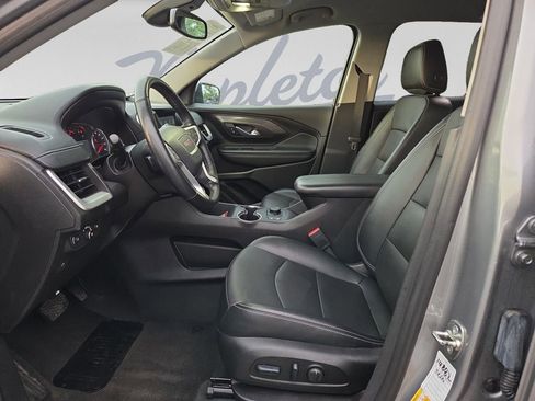 Used 2024 GMC Terrain SLT AWD/4WD image 16