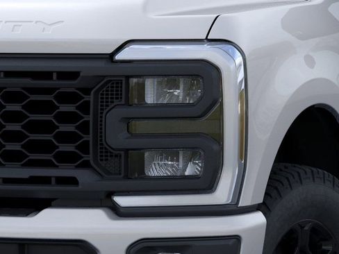 New 2023 Ford F250 XL w/ STX Appearance Package image 19