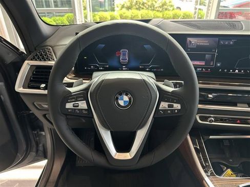 New 2026 BMW X5 xDrive40i image 9