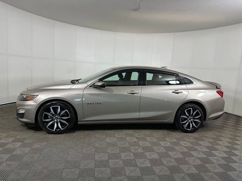 Used 2025 Chevrolet Malibu RS image 6