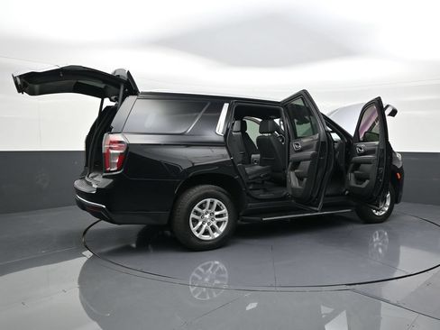 Used 2024 Chevrolet Tahoe LT RWD image 25