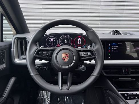 New 2026 Porsche Cayenne Coupe AWD/4WD image 14