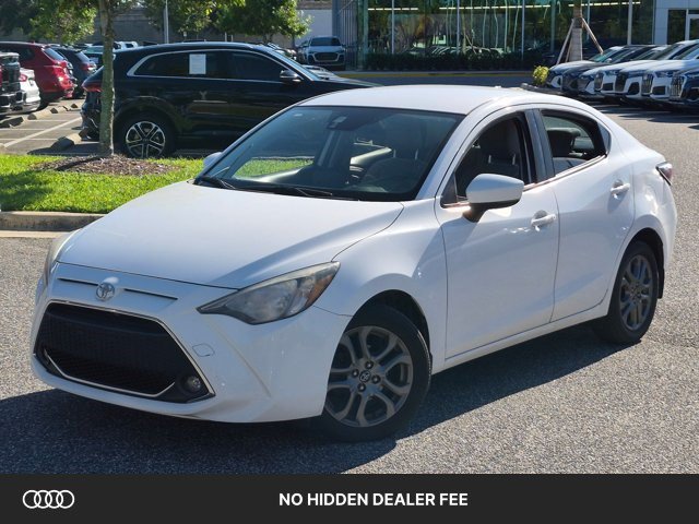 Used 2019 Toyota Yaris LE FWD image 1