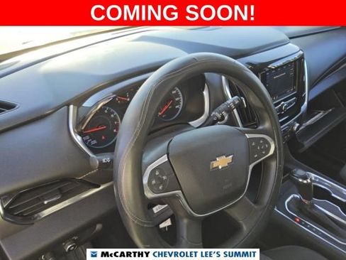 Used 2020 Chevrolet Traverse LS image 8