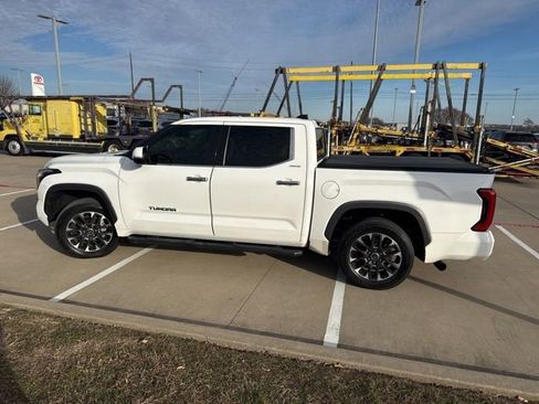 Used 2023 Toyota Tundra Limited image 5