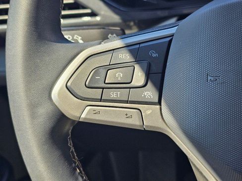 Certified 2024 Volkswagen Taos SEL AWD/4WD image 30
