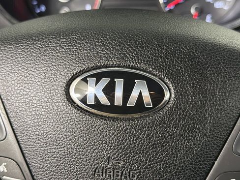 Used 2018 Kia Forte LX w/ LX Rear Camera Package image 22