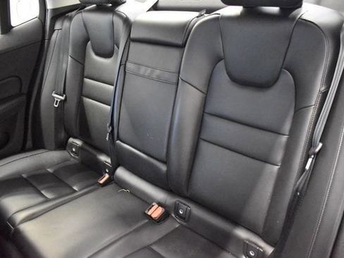 Used 2024 Volvo S60 B5 Core FWD image 7