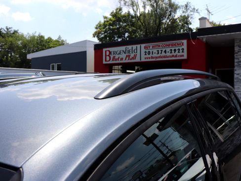 Used 2022 Volkswagen Tiguan S image 54