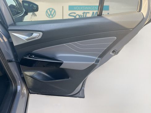 Used 2023 Volkswagen ID.4 Pro S image 31