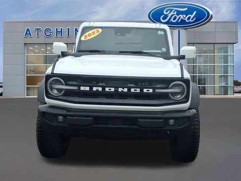Used 2023 Ford Bronco Outer Banks w/ Sasquatch Package image 2