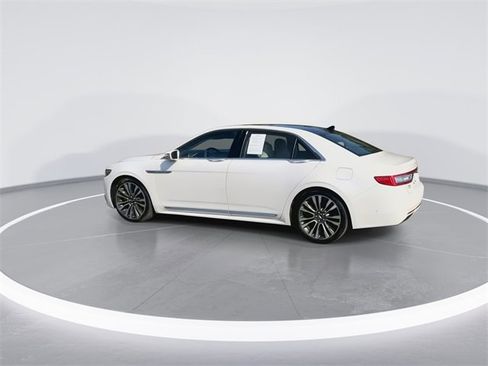 Used 2018 Lincoln Continental Reserve image 7