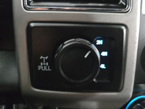 Used 2019 Ford F250 Lariat w/ Lariat Value Package image 51