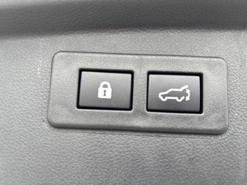 Used 2024 Subaru Outback Premium w/ Popular Package #1A image 7