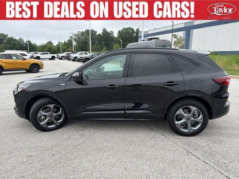 Used 2023 Ford Escape ST-Line w/ Tech Pack #1 FWD image 7