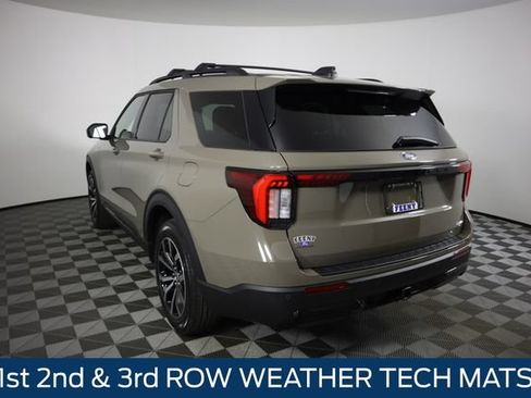 New 2026 Ford Explorer ST-Line AWD/4WD image 5