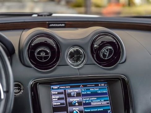 Used 2015 Jaguar XJ L Portfolio image 31