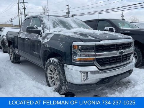 Used 2018 Chevrolet Silverado 1500 LT w/ All Star Edition image 4