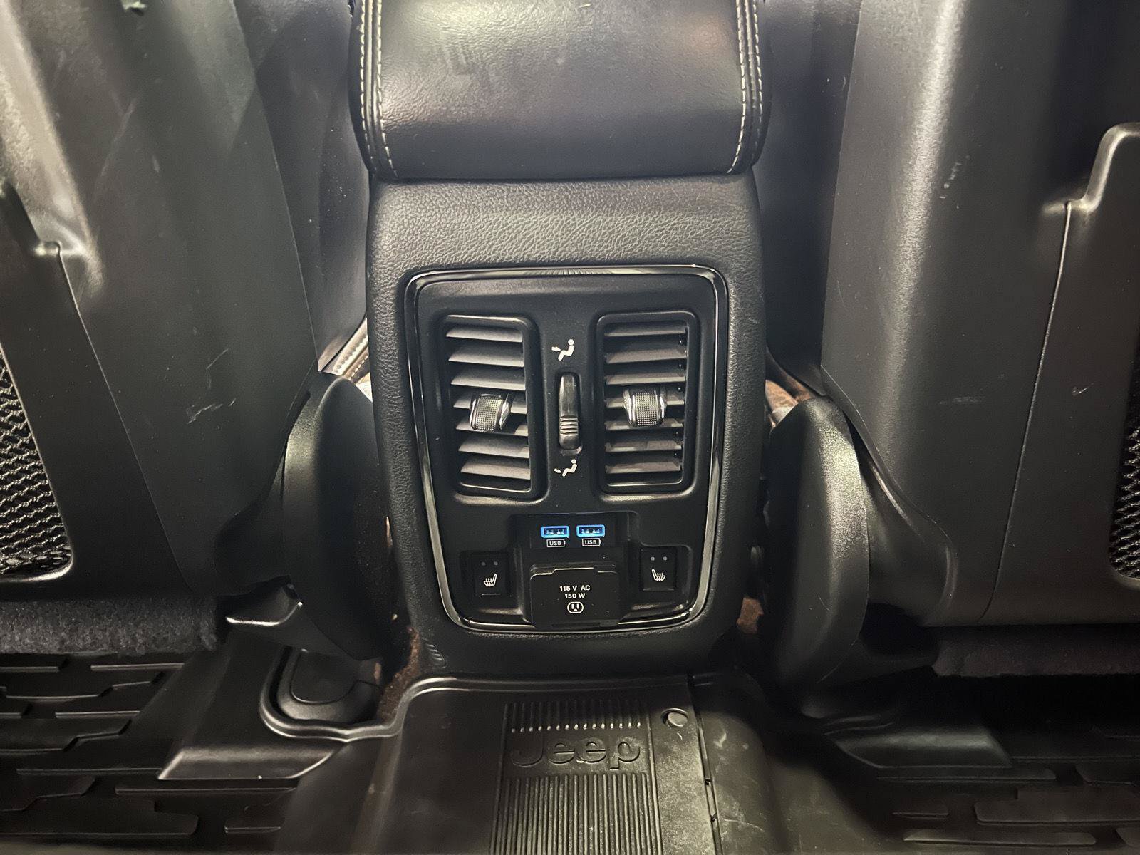 Used 2019 Jeep Grand Cherokee SRT AWD/4WD image 39