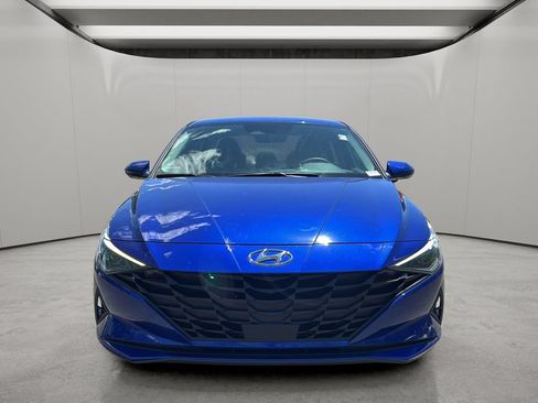 Certified 2023 Hyundai Elantra SEL w/ Convenience Package FWD image 8