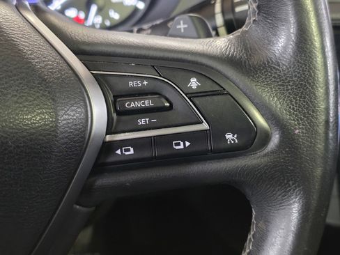 Used 2020 INFINITI QX50 Essential w/ Edition 30 Package FWD image 31