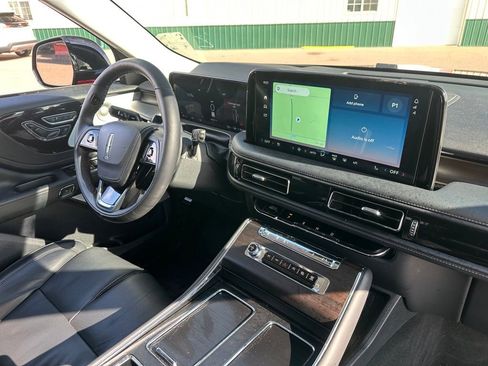 Used 2025 Lincoln Aviator Reserve w/ Equipment Group 201A image 34